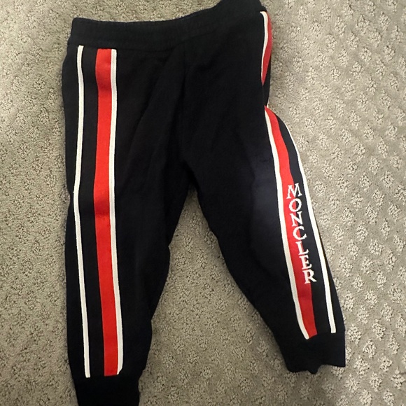 Moncler sweatpants - Picture 1 of 4